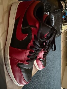 Nike Red & Black High-Top Men’s Sneakers